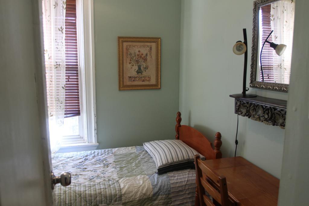 New York Homestay Newark Værelse billede