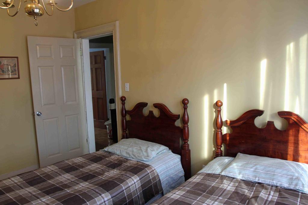 New York Homestay Newark Eksteriør billede